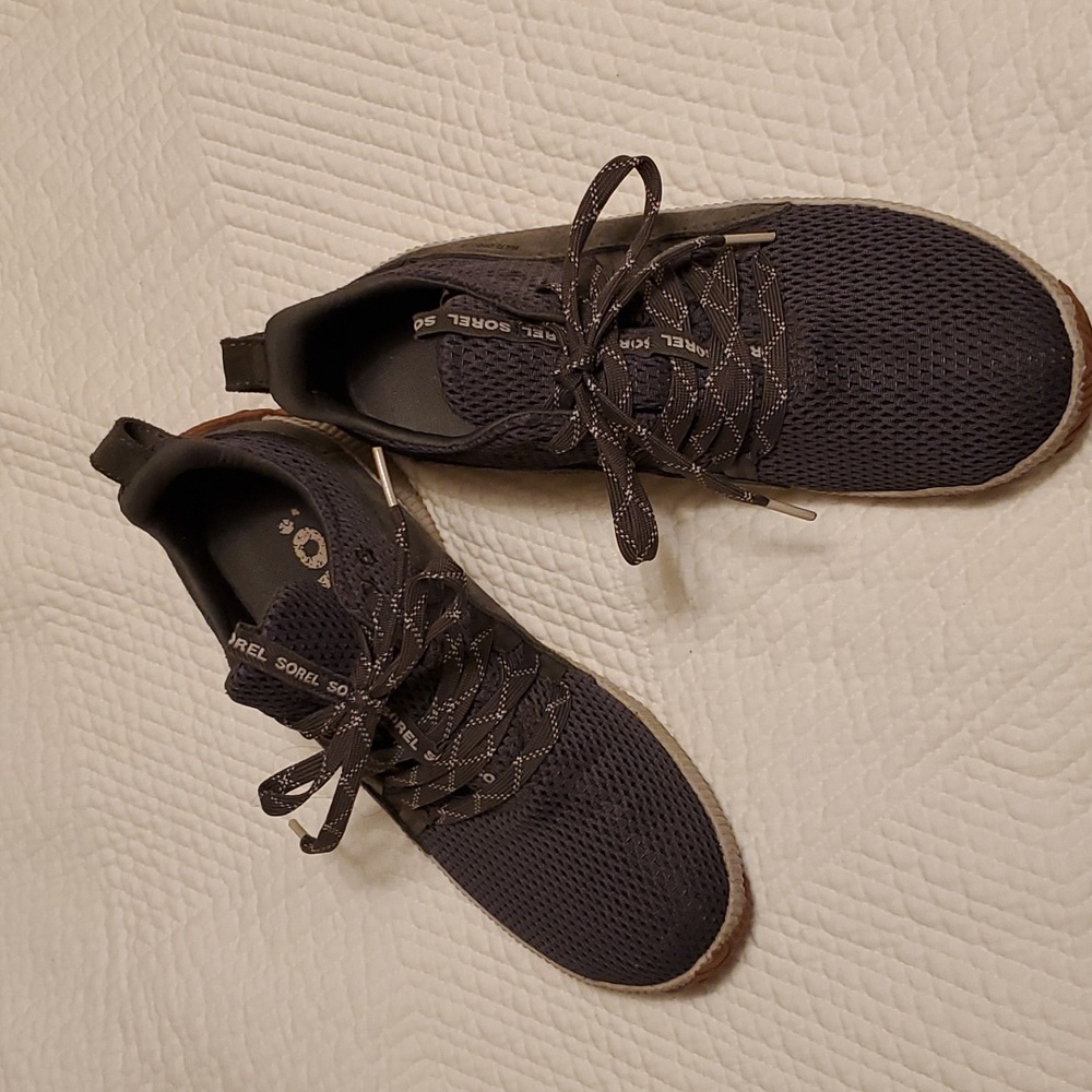 Sorel casual shoes